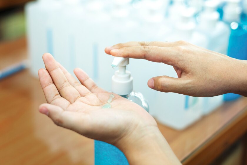 Dung dịch vệ sinh có hương liệu có thể gây kích ứng và ngứa vùng kín